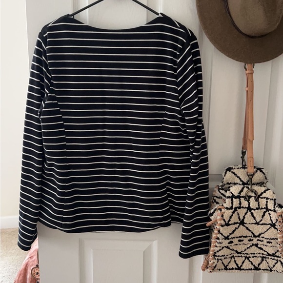 Blazer - Picture 3 of 3